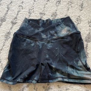 Alphalete crisscross blue smoke shorts